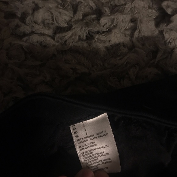 American Eagle Shorts - Picture 2 of 3